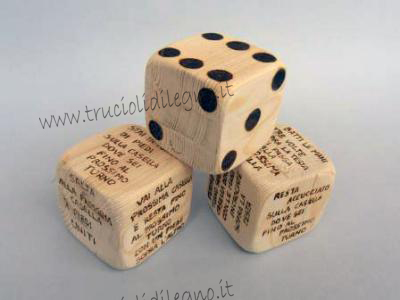 Dadi per gioco legno 6cm